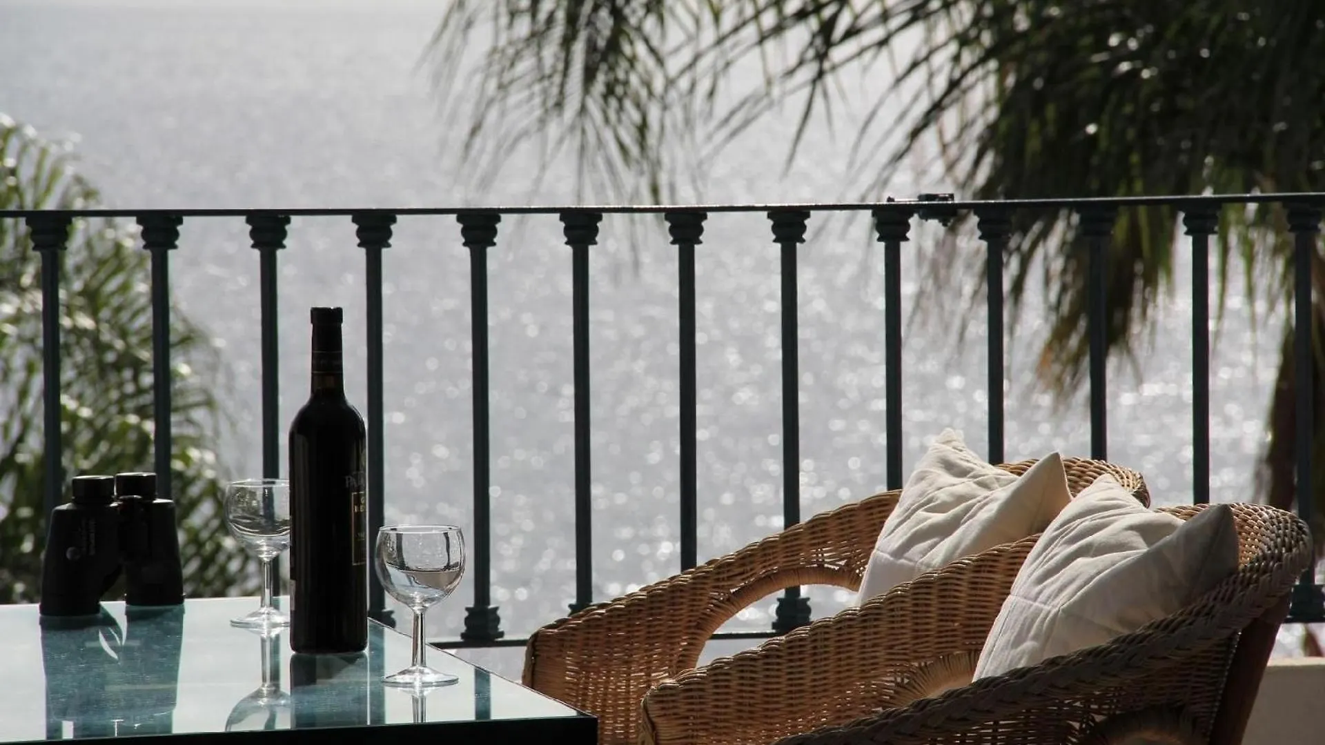Ferienwohnung Mit Terrasse, Pool Und Garten Almuñécar