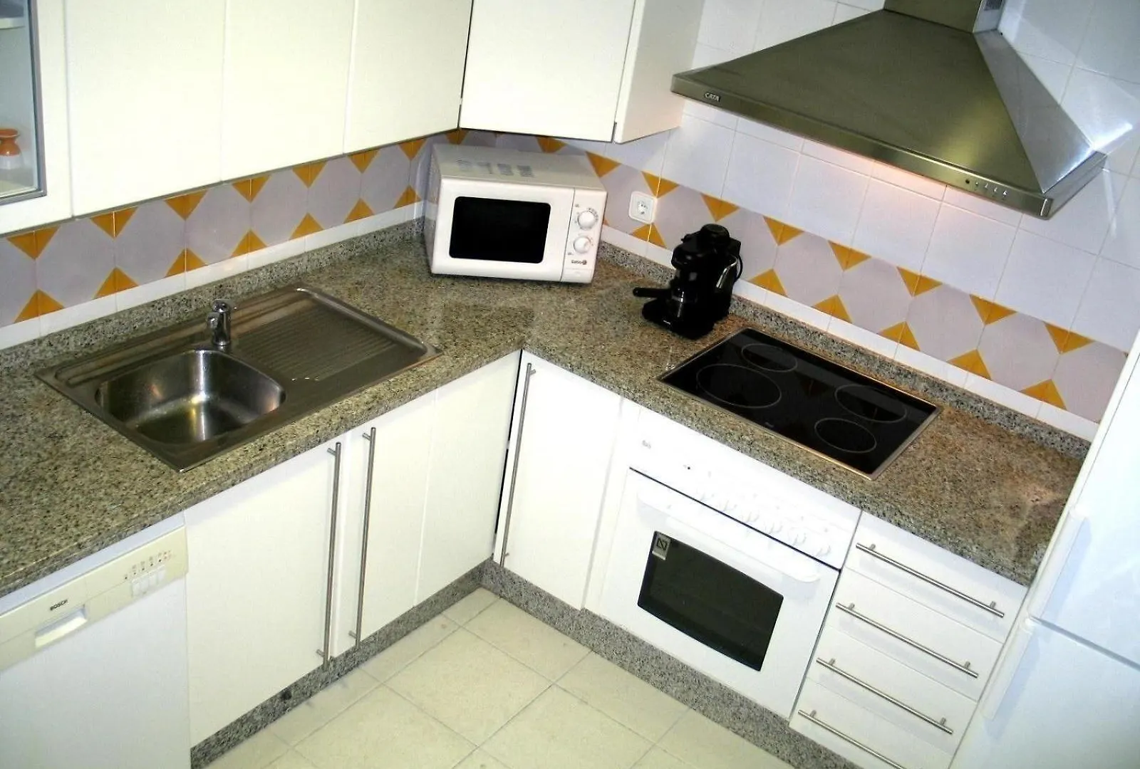 Apartment Ferienwohnung Mit Terrasse, Pool Und Garten Almunecar